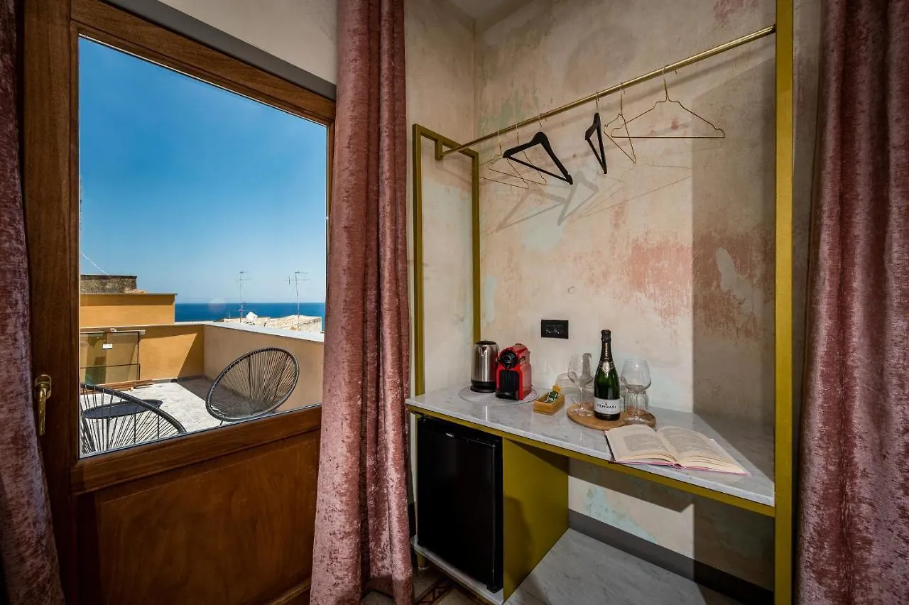 Nocleg ze śniadaniem Art E Dimora - Boutique Room. Castellammare del Golfo Włochy